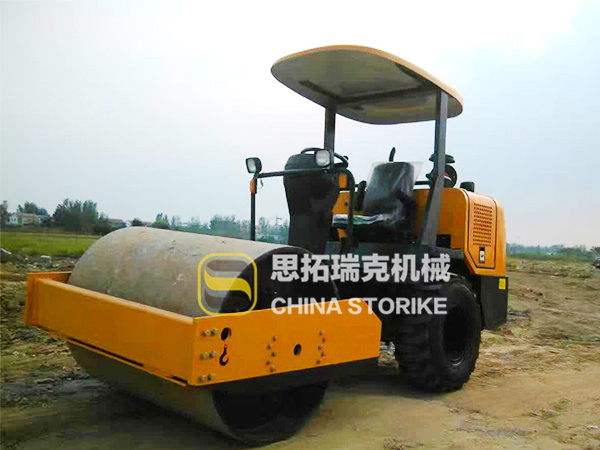 關于小型壓路機方向盤太重怎么辦