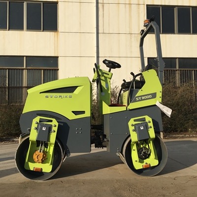 小型壓路機接縫碾壓的技巧