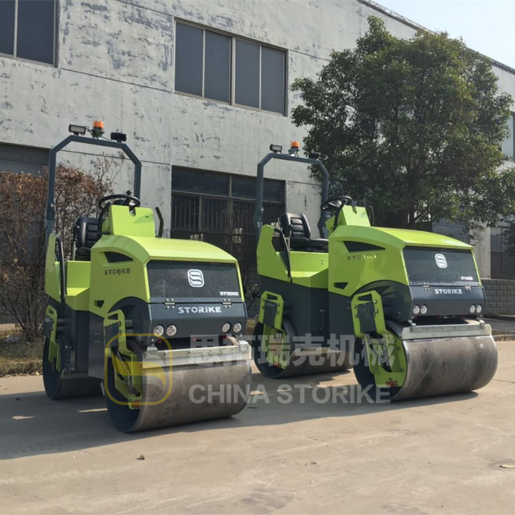 小型壓路機的液壓油如何正確更換更為合適